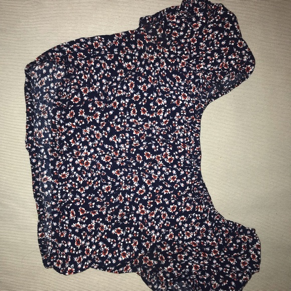 Floral Crop Top - Picture 1 of 3